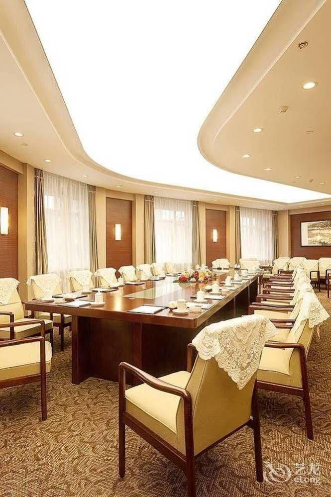 Jilin Province Hotel Чанчунь Екстер'єр фото